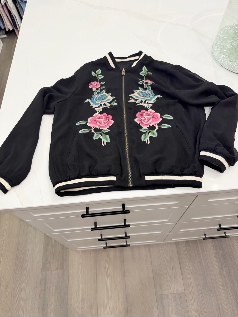 Show me your mumu reversible Women's Black Embroidered Floral Bomber Jacket